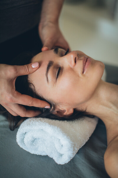 Facial Acupuncture